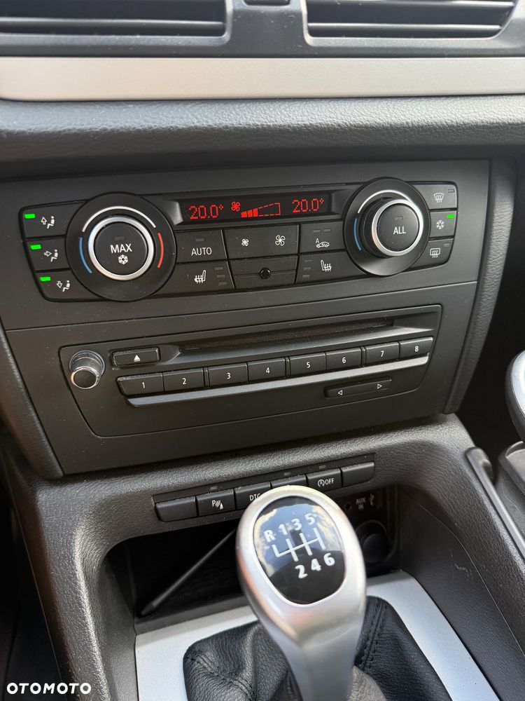 BMW X1 xDrive20d - 9