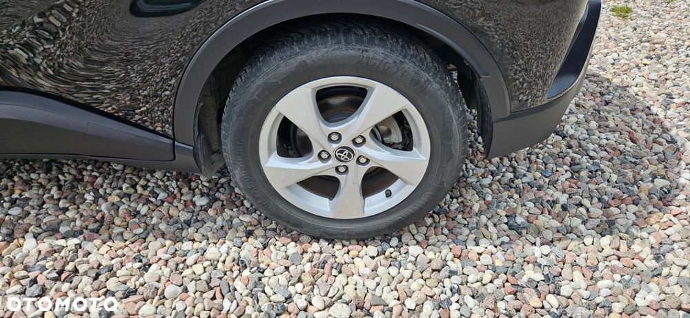 Toyota C-HR - 15
