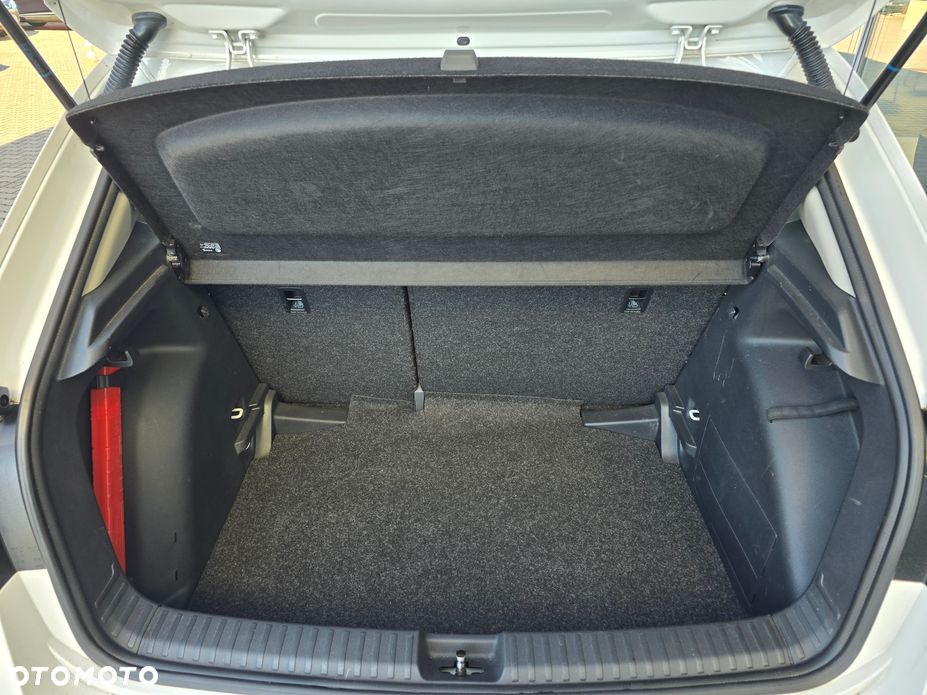 Skoda Fabia 1.0 Ambition - 30