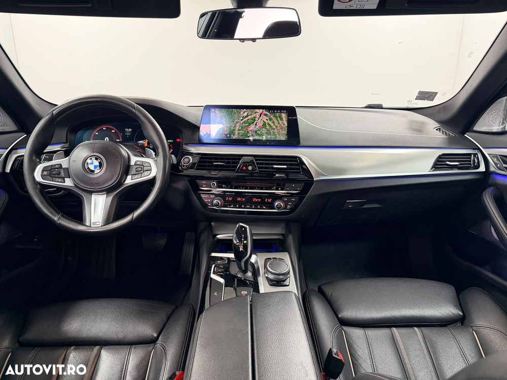 BMW Seria 5 525d Aut. Sport Line - 5