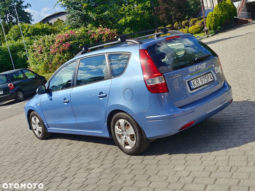 Hyundai i30 1.6 CRDi Classic + - 12