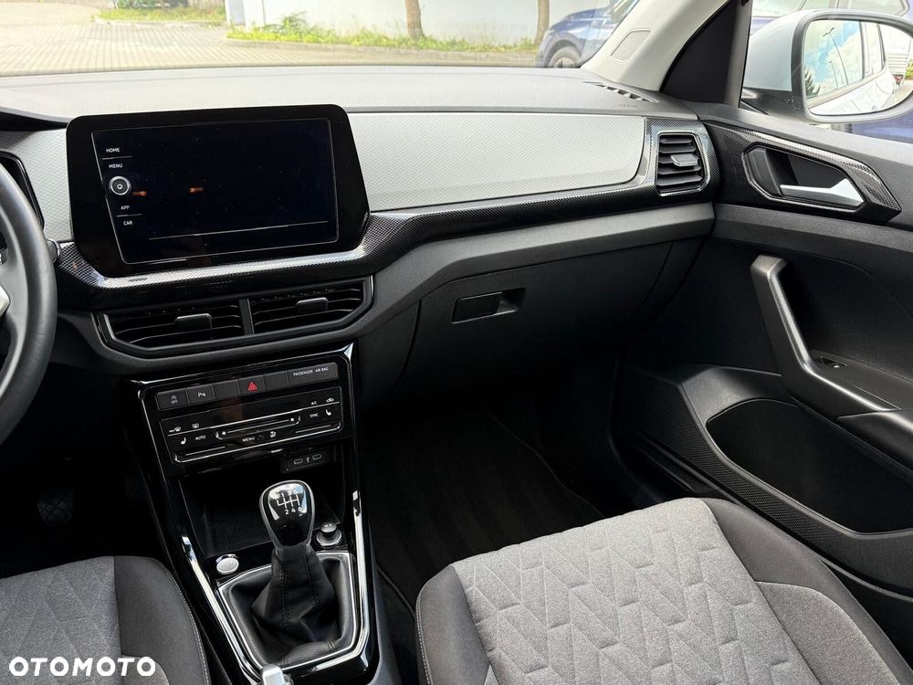 Volkswagen T-Cross - 8