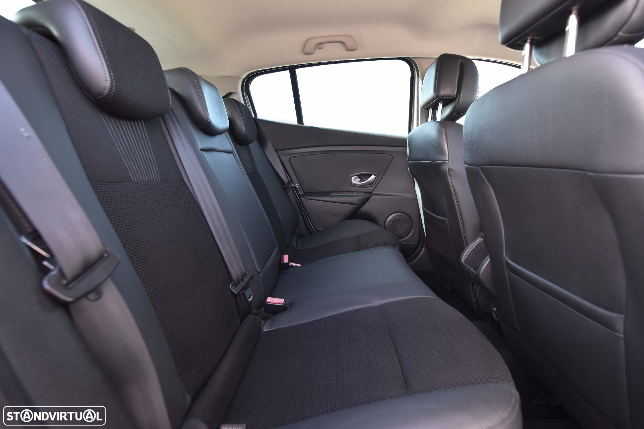 Renault Mégane 1.5 dCi Privilège - 14