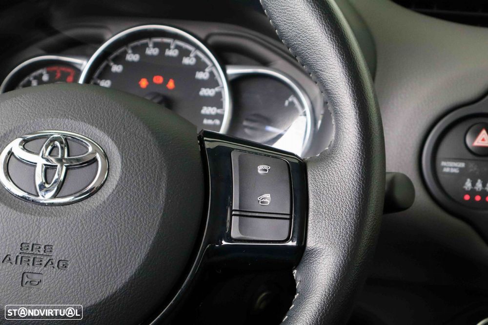 Toyota Yaris 1.0 VVT-i ACtive - 17