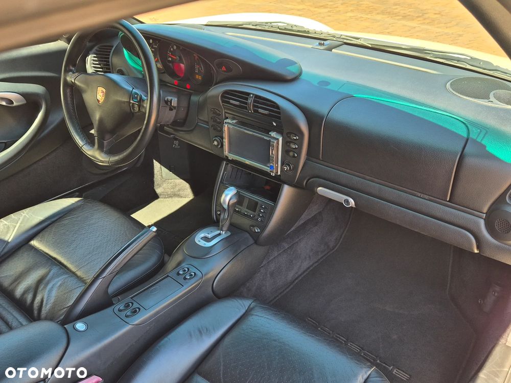 Porsche 911 - 8