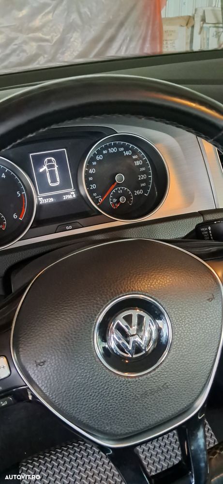 Volkswagen Golf 1.6 TDI 4Motion BlueMotion Technology Comfortline - 6