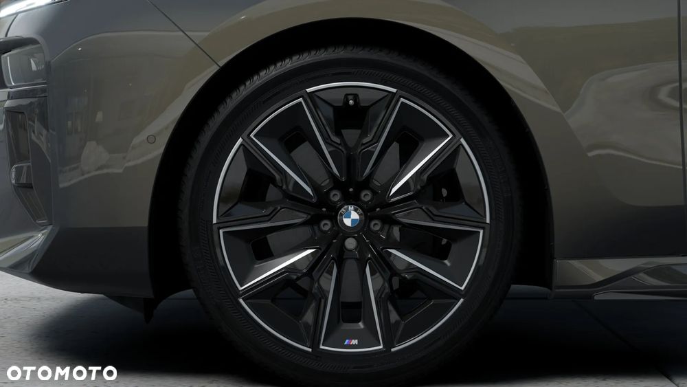 BMW Seria 7 740d xDrive - 8