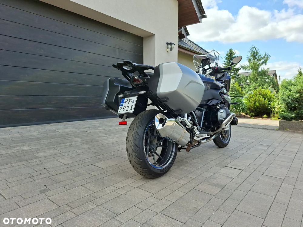 BMW RS - 3
