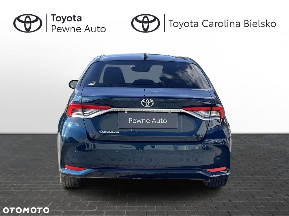 Toyota Corolla - 4