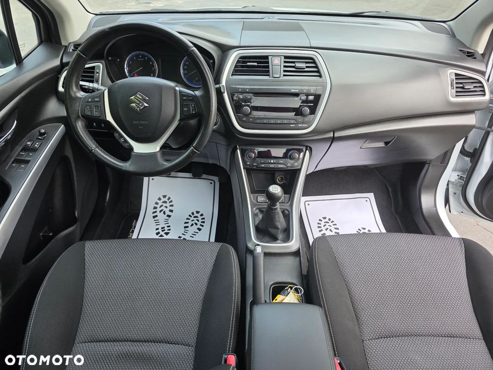 Suzuki SX4 S-Cross - 34