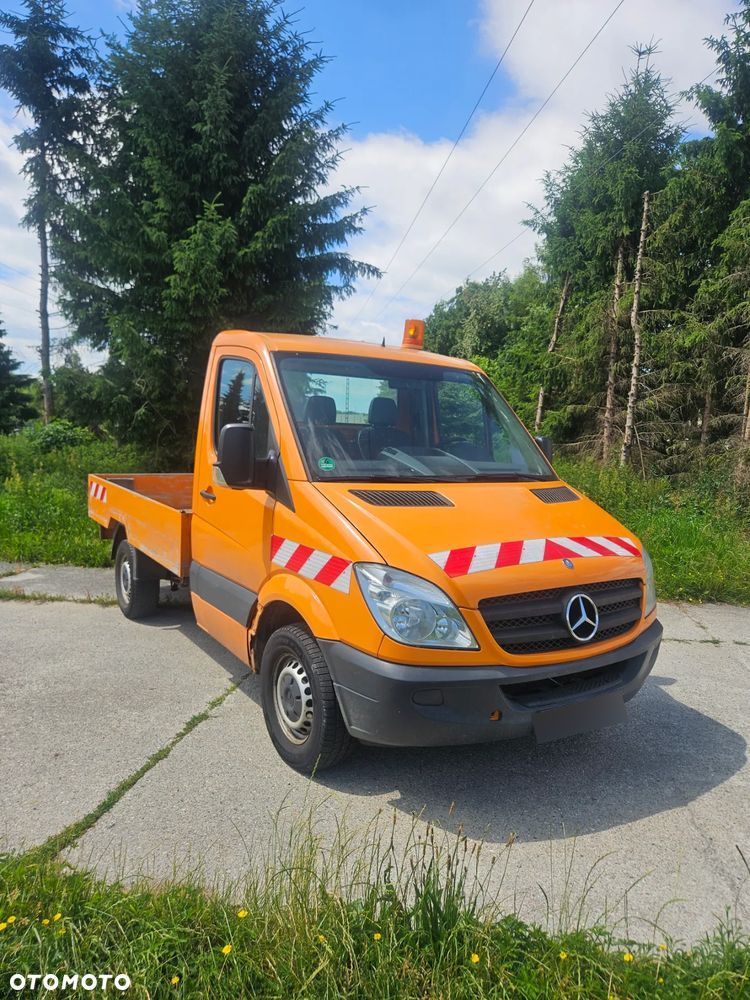 Mercedes-Benz Sprinter - 1