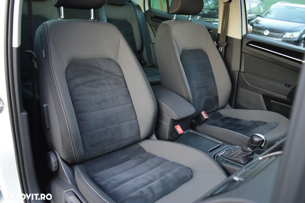 Volkswagen Golf Sportsvan 1.4 TSI (BlueMotion Technology) DSG Highline - 38