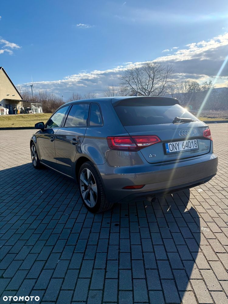 Audi A3 Sportback - 8
