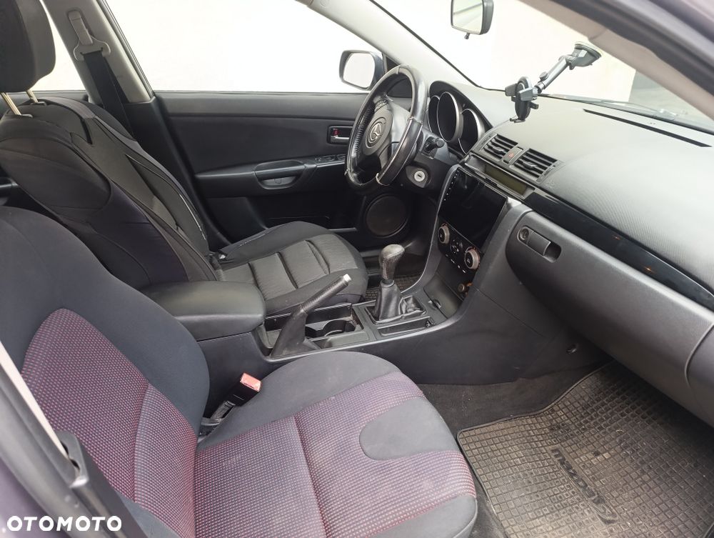 Mazda 3 - 5