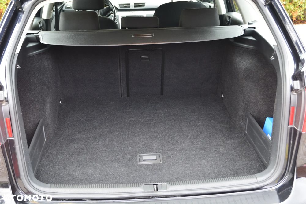 Volkswagen Passat 1.8 TSI Exclusive - 21