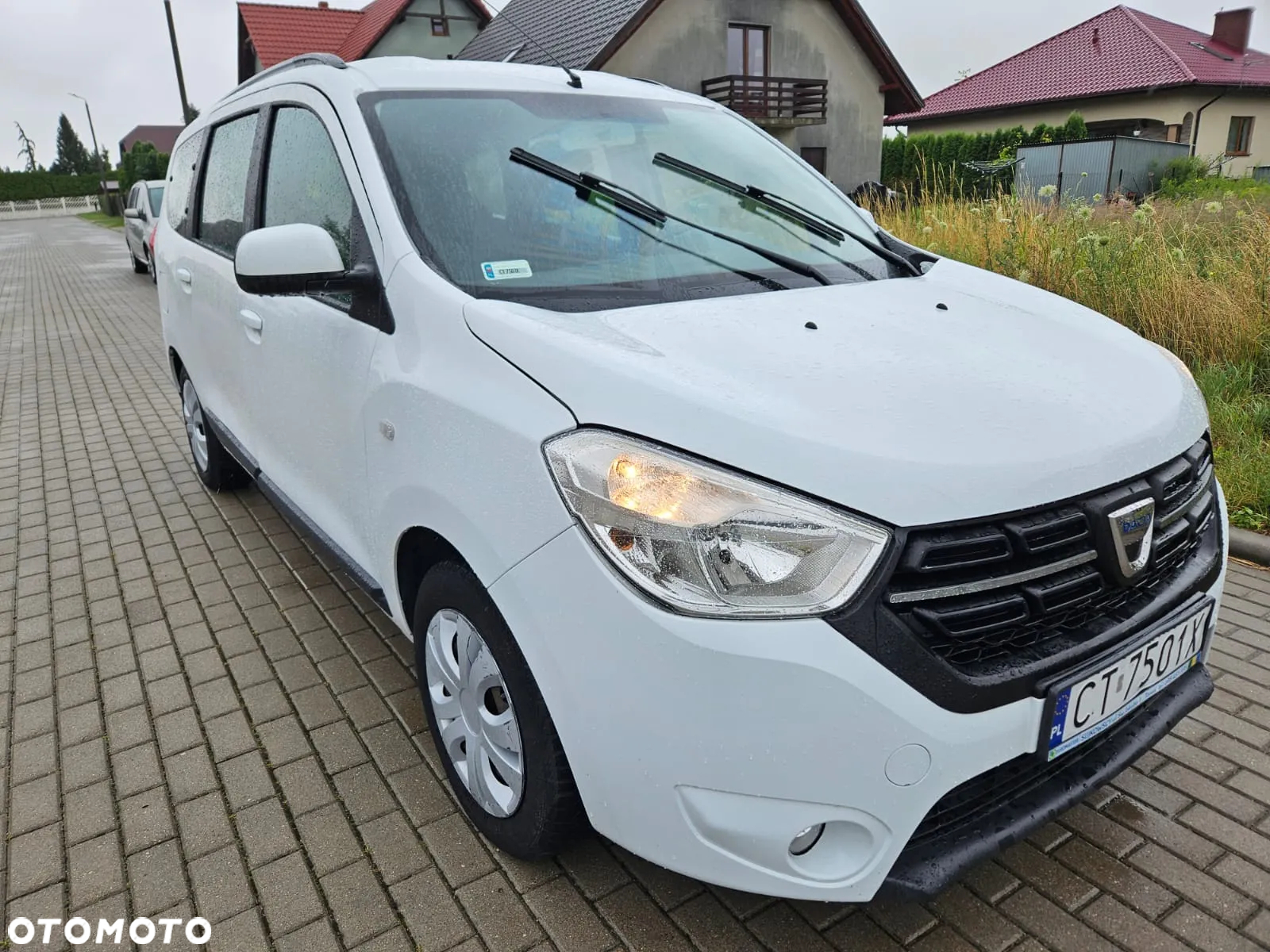 Dacia Lodgy 1.5 dCi Laureate S&S EU6 - 7