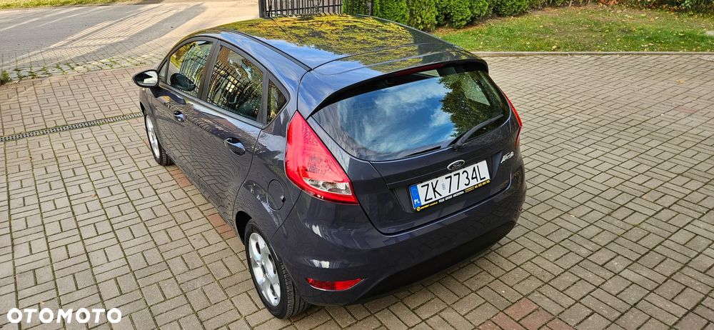 Ford Fiesta 1.25 Champions Edition - 17