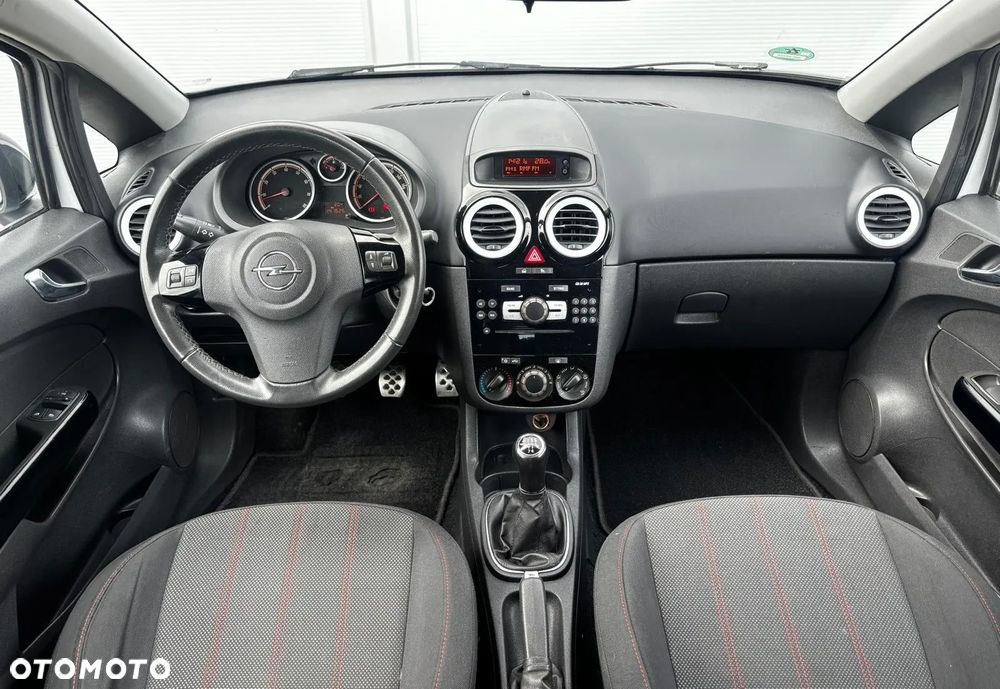 Opel Corsa 1.4 16V Color Edition - 6