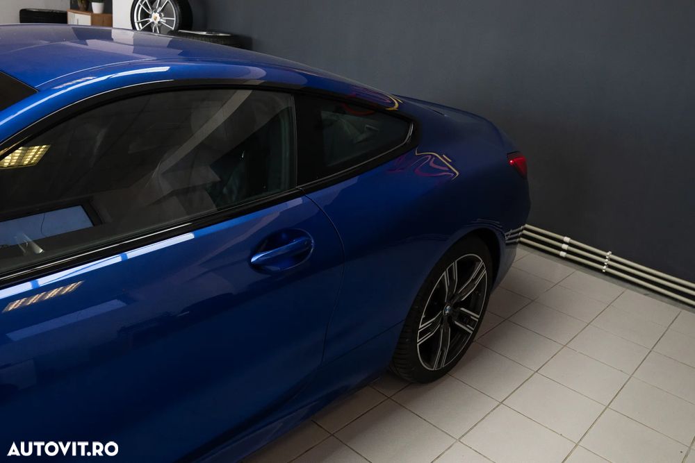 BMW Seria 8 840i xDrive - 10