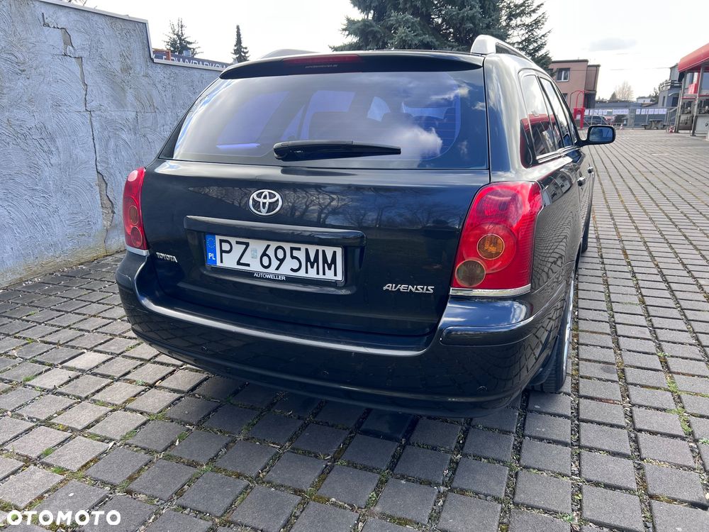 Toyota Avensis 1.8 VVT-i Sol - 6