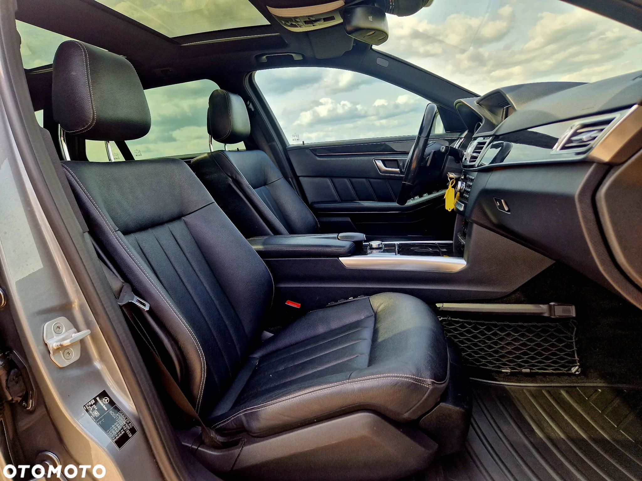 Mercedes-Benz Klasa E 220 T CDI 7G-TRONIC Avantgarde - 8
