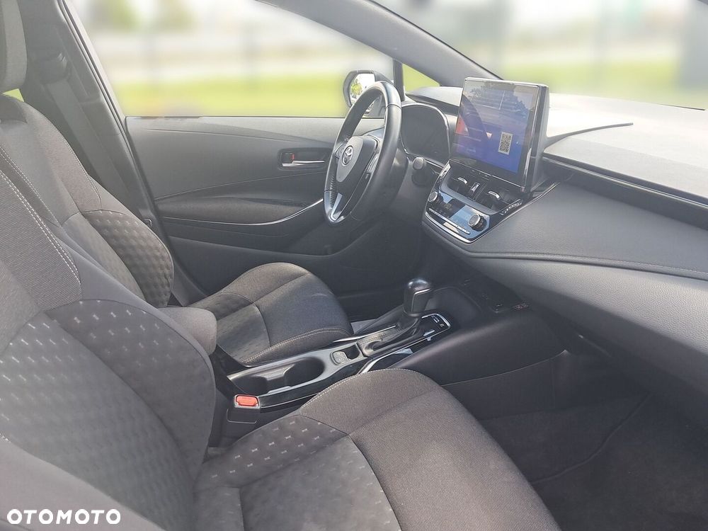 Toyota Corolla 1.8 Hybrid Comfort - 13