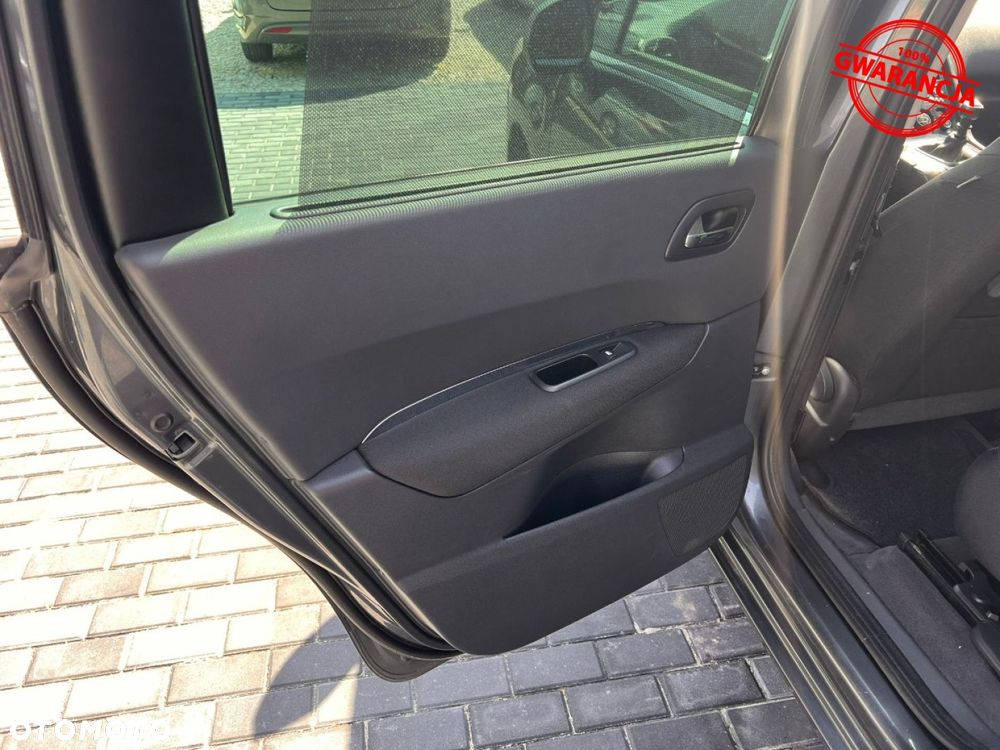 Peugeot 5008 - 31