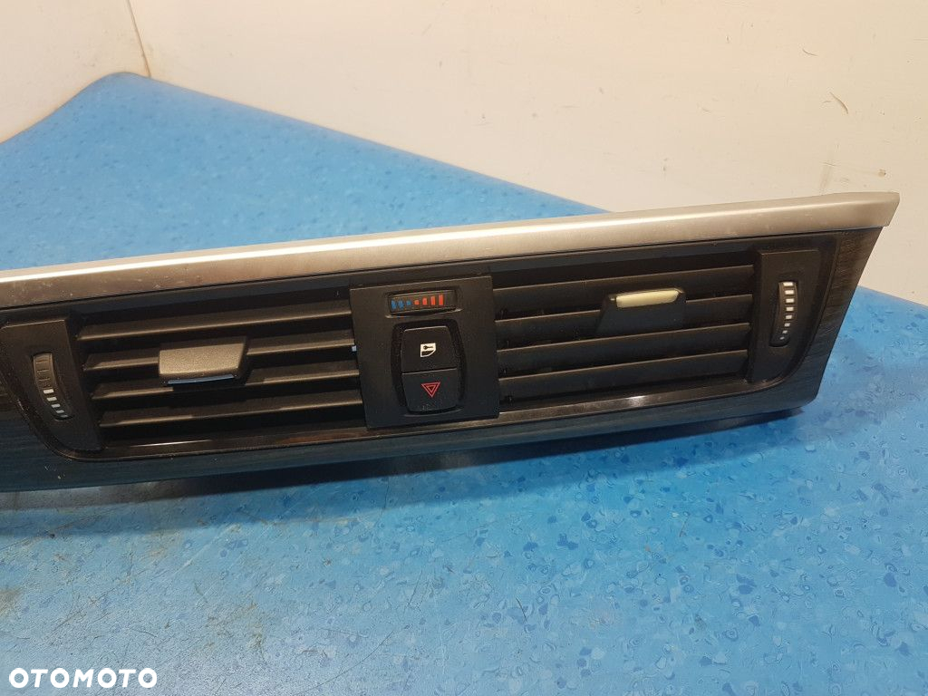 BMW 3 F30 DEKOR LISTWA OZDOBNA KRATKA NAWIEWU ŚRODKOWA 9218552-15 - 2