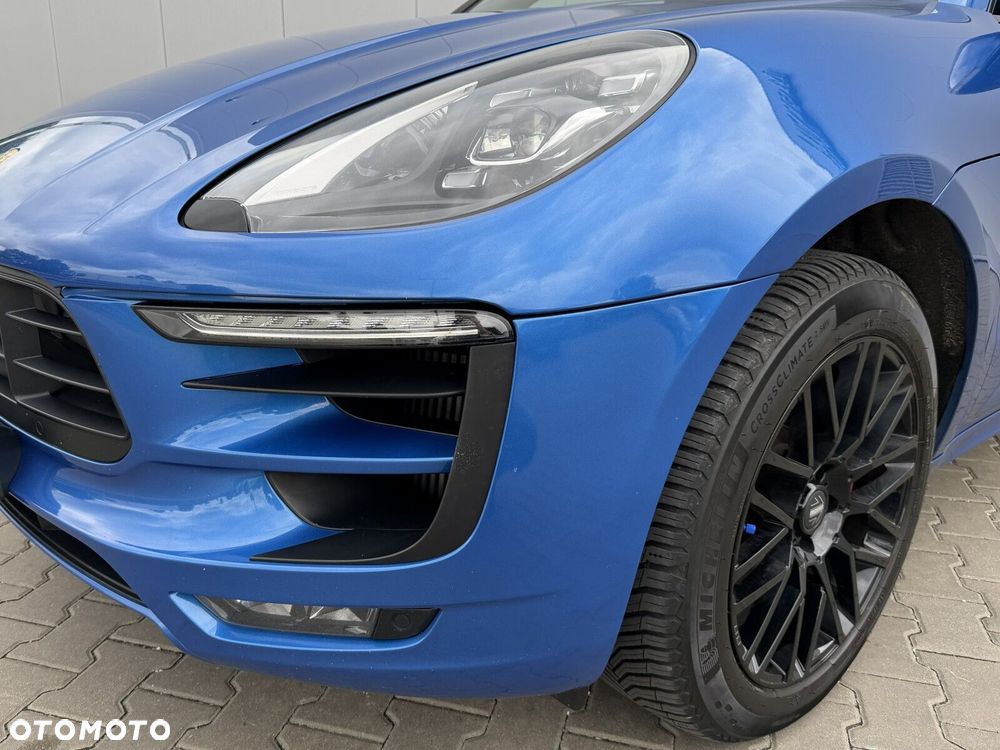 Porsche Macan - 10