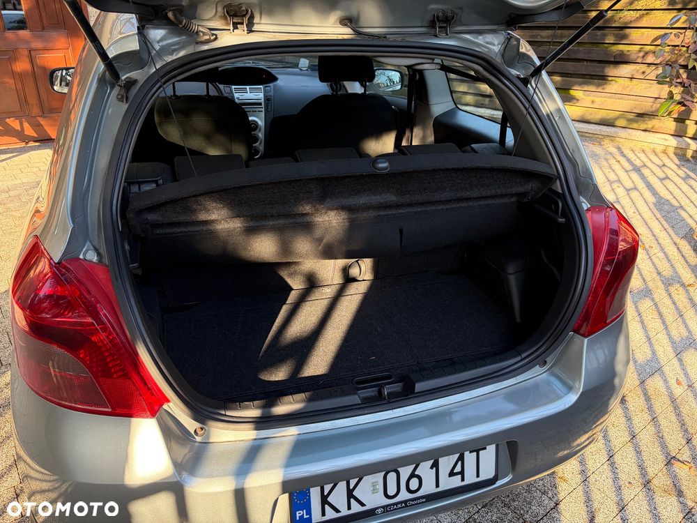 Toyota Yaris 1.0 Terra - 5