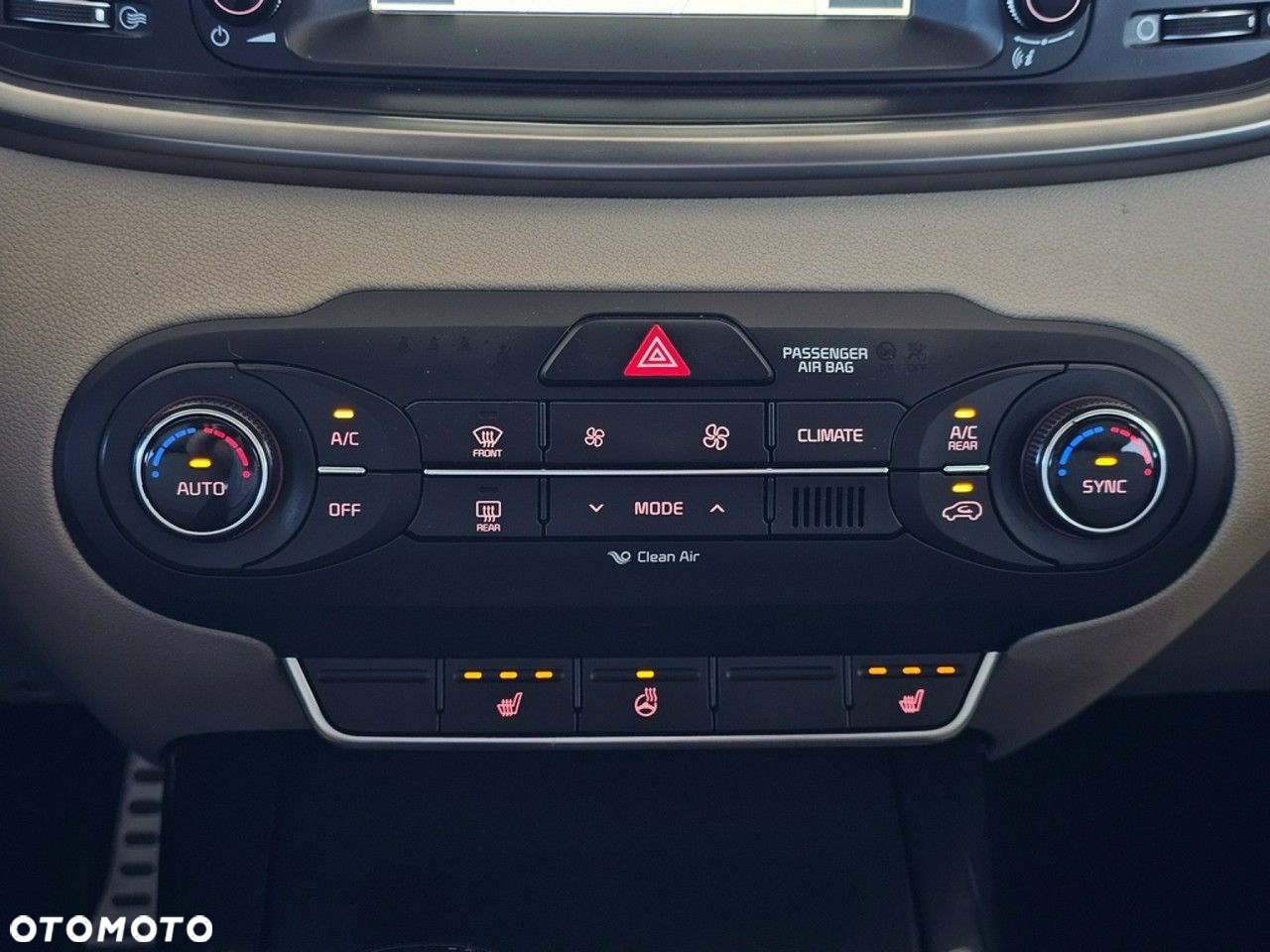 Kia Sorento - 27