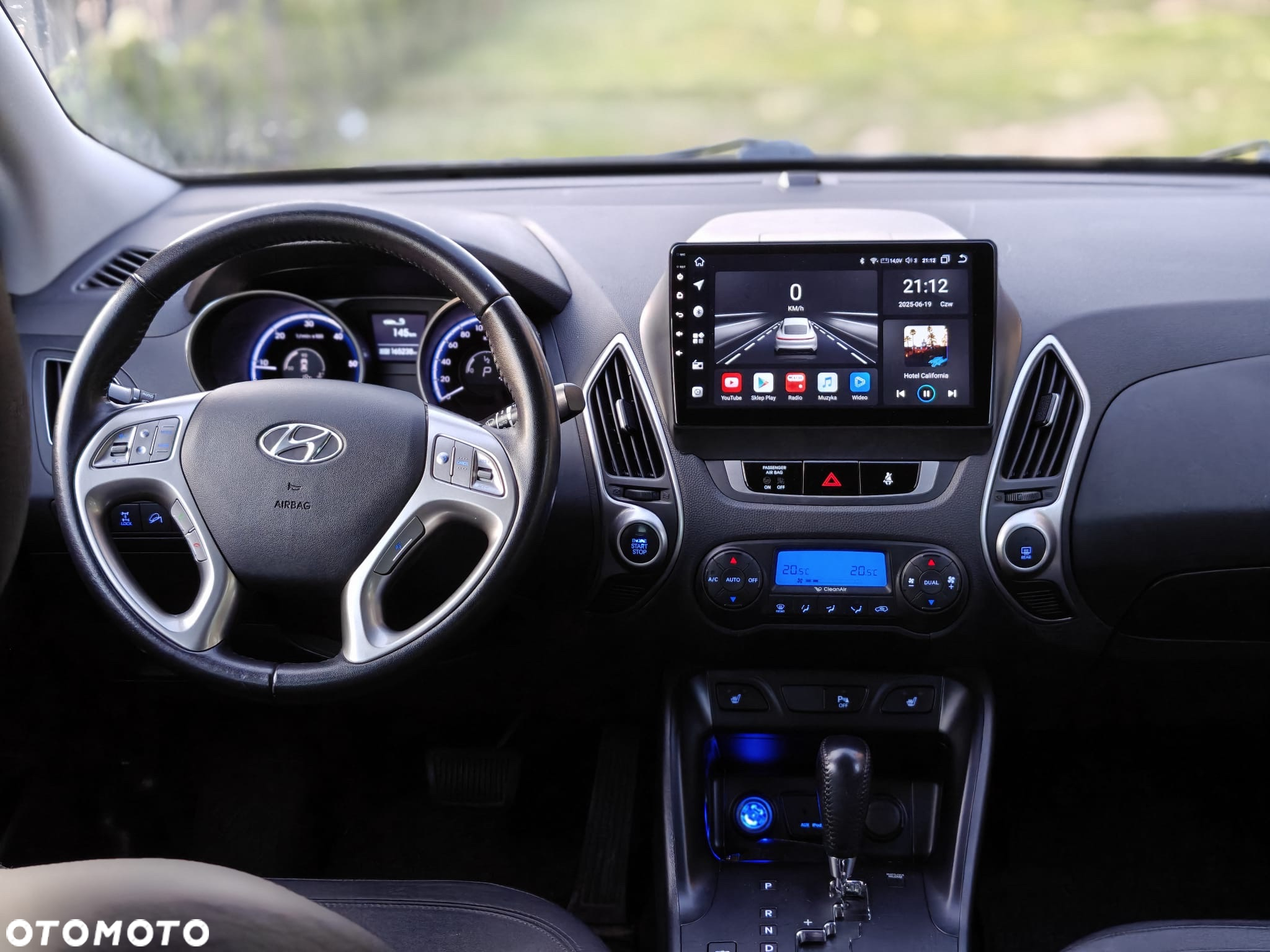 Hyundai ix35 2.0 CRDi 4WD Automatik Premium - 2
