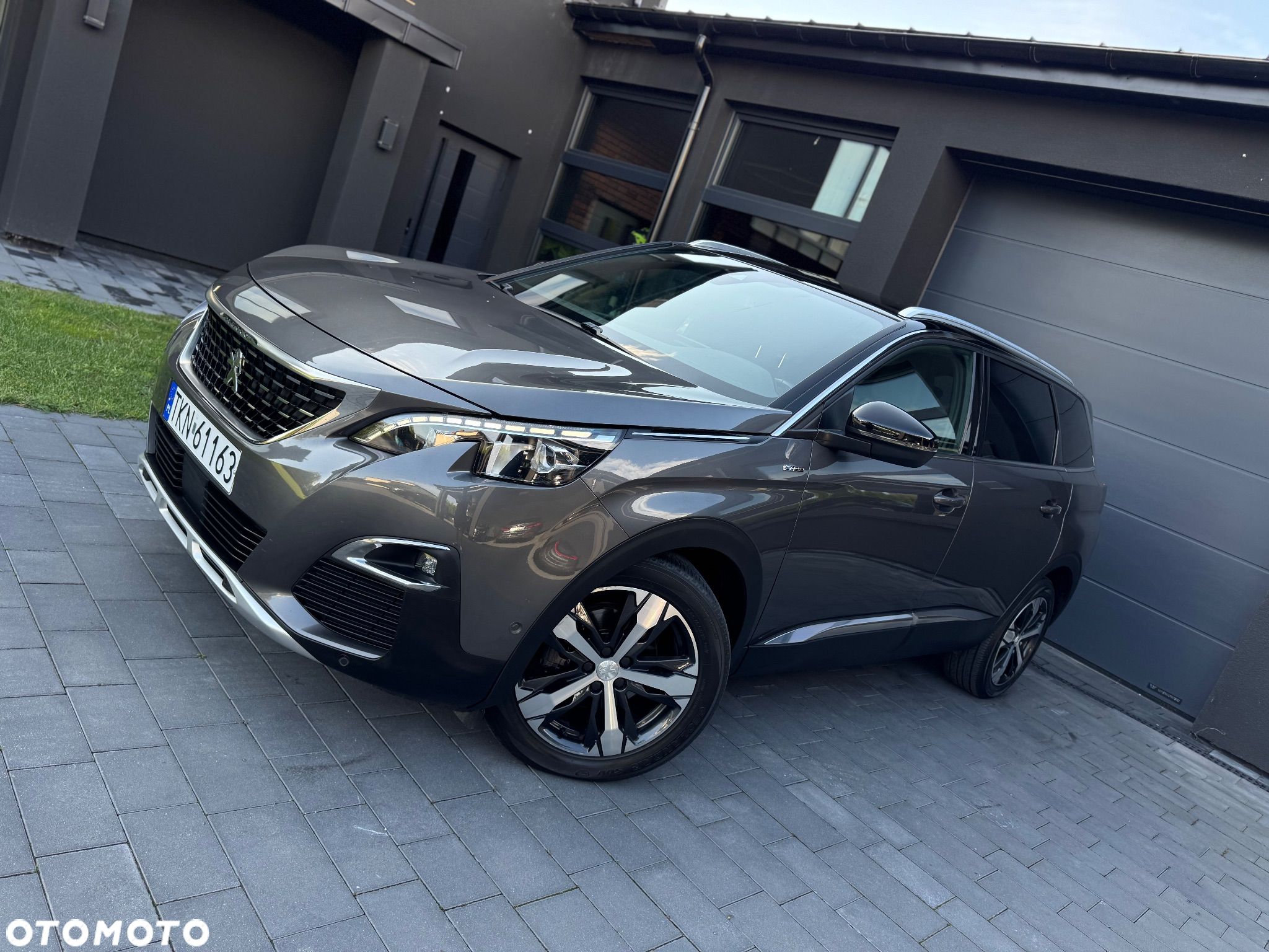Peugeot 5008 2.0 BlueHDI Allure S&S - 1