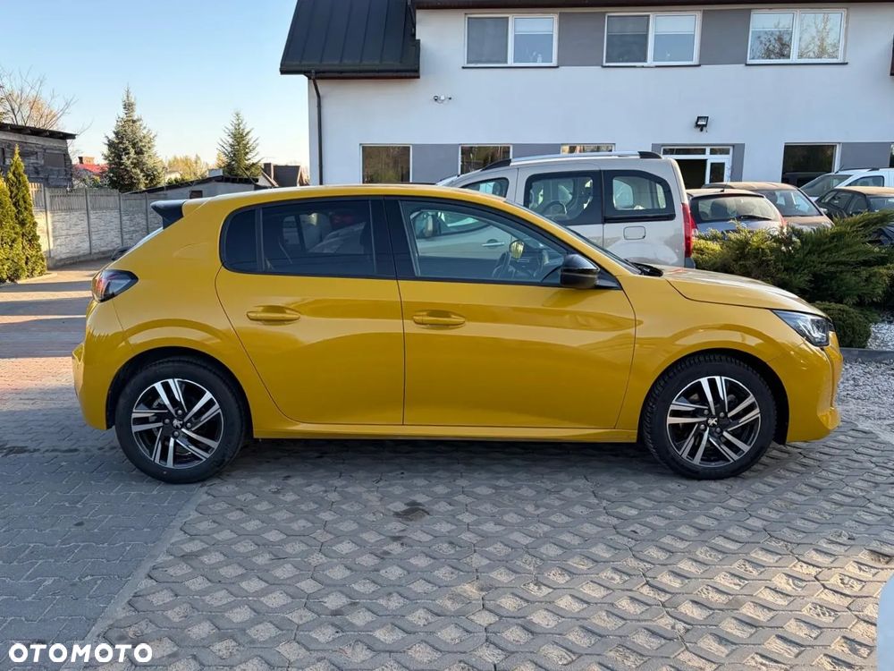Peugeot 208 PureTech 100 EAT8 Allure - 6