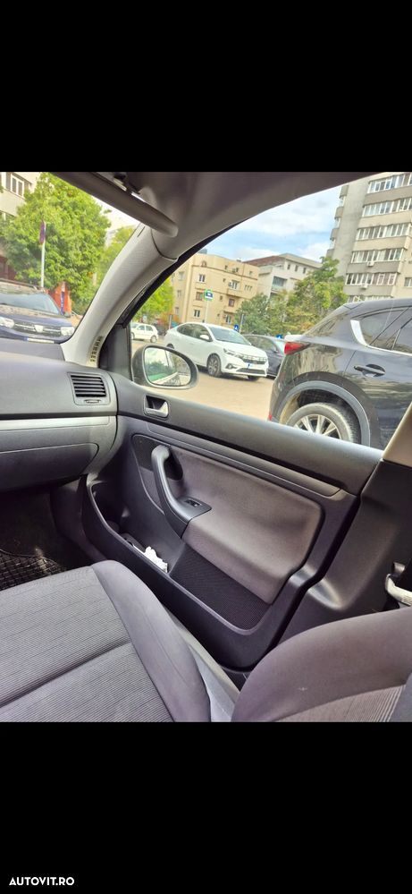 Volkswagen Golf 1.9 TDI Trendline - 5
