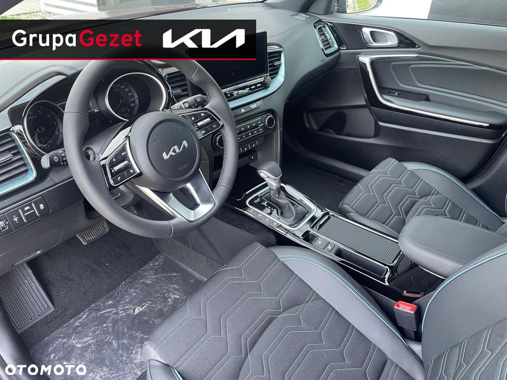 Kia XCeed 1.6 T-GDI Tribute DCT - 10