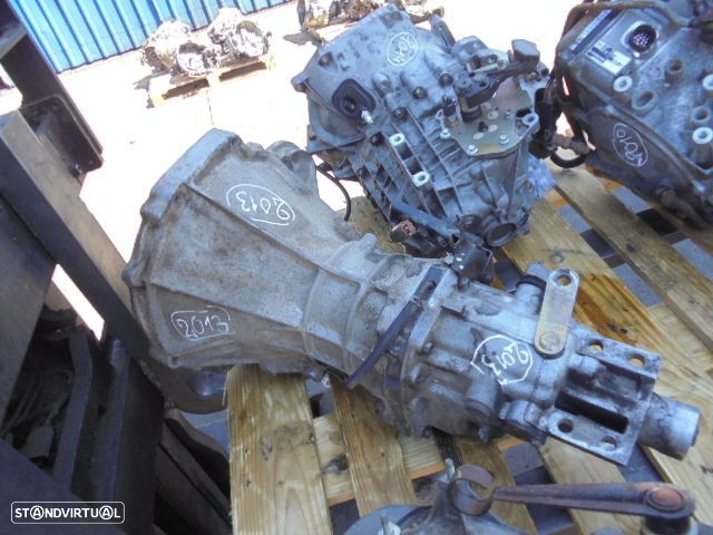Caixa Velocidades L2 9944 NISSAN VANETTE CARGO 1999 2.3D 75CV 5P BRANCO DIESEL 5V - 3