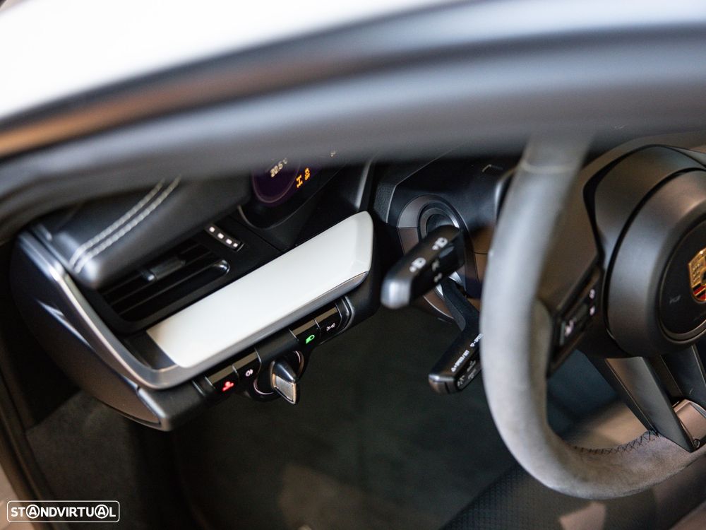 Porsche 911 (992) Carrera 4S PDK - 16