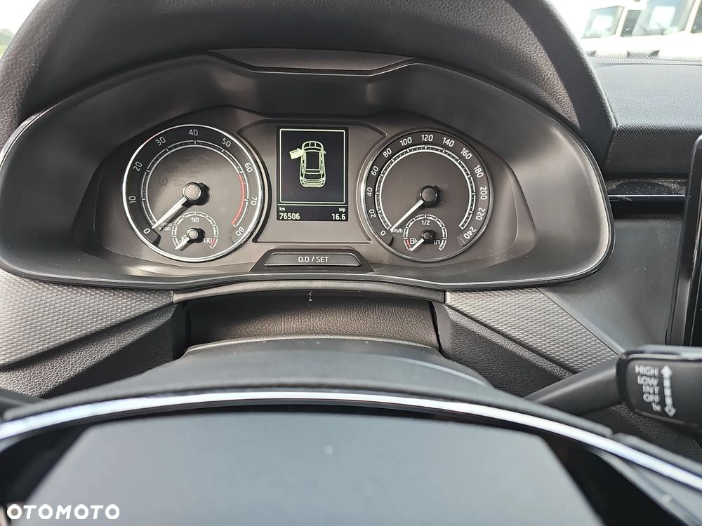 Skoda Kamiq 1.0 TSI Ambition DSG - 15