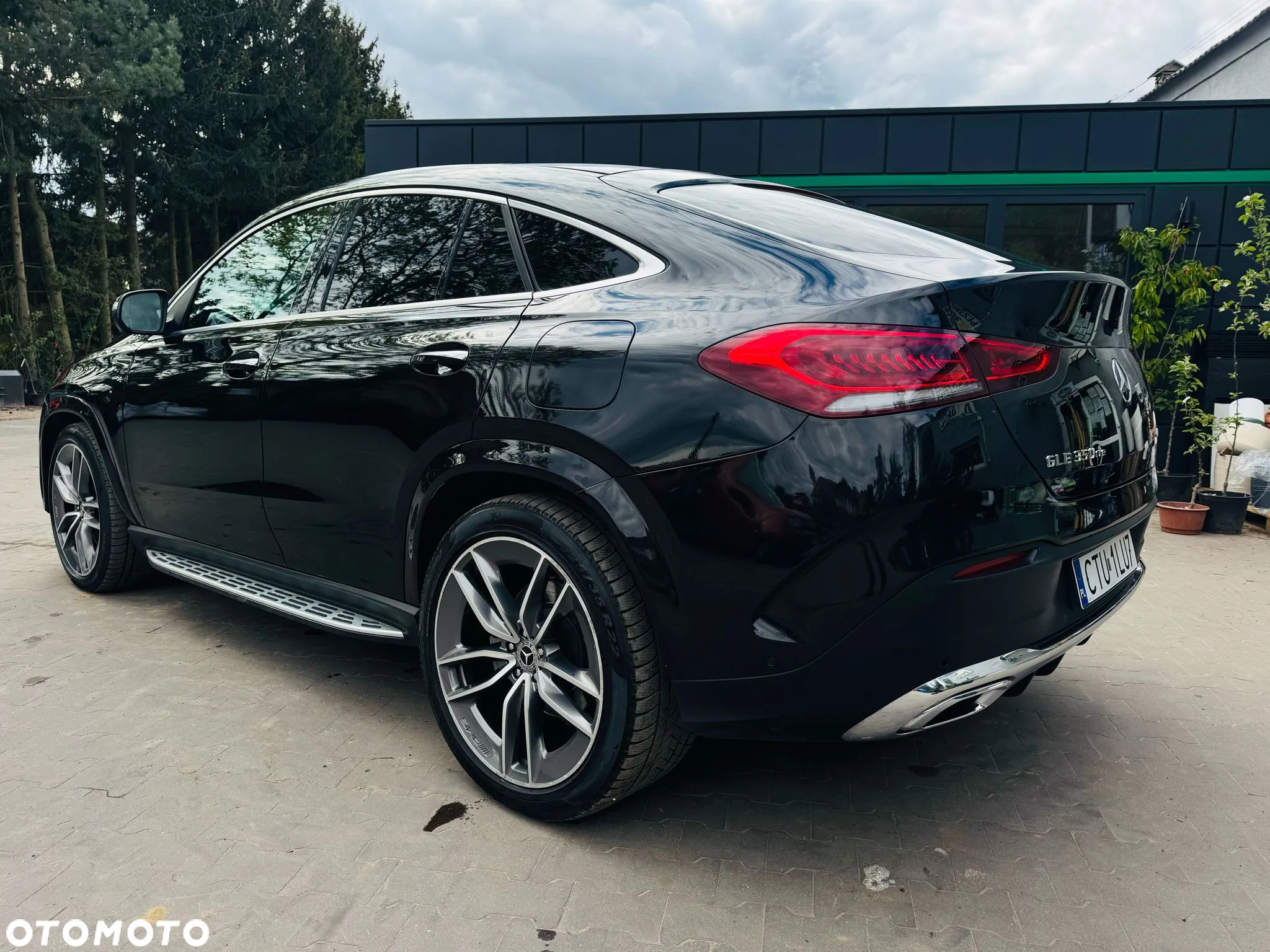Mercedes-Benz GLE - 18