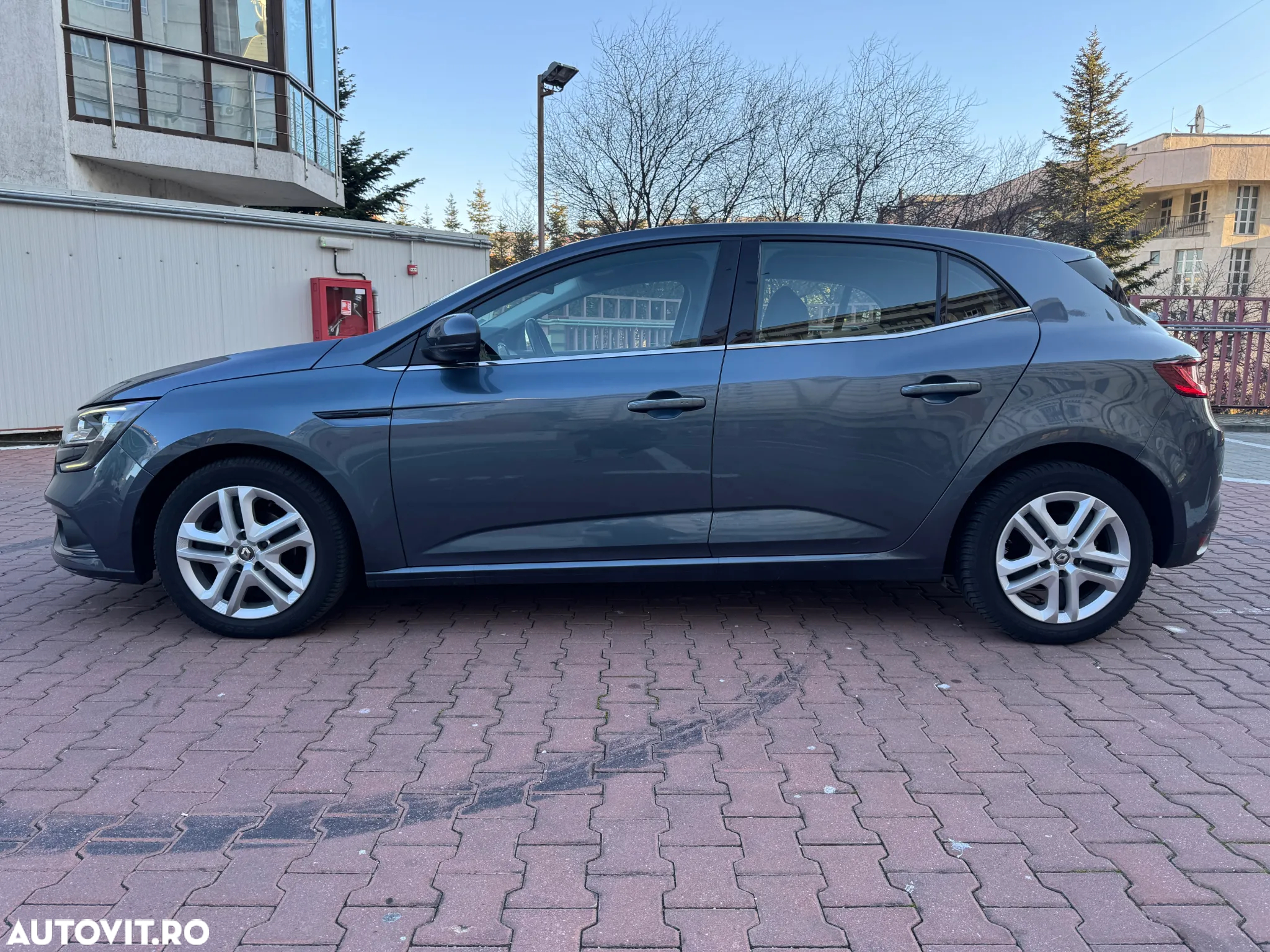 Renault Megane ENERGY dCi Business - 28