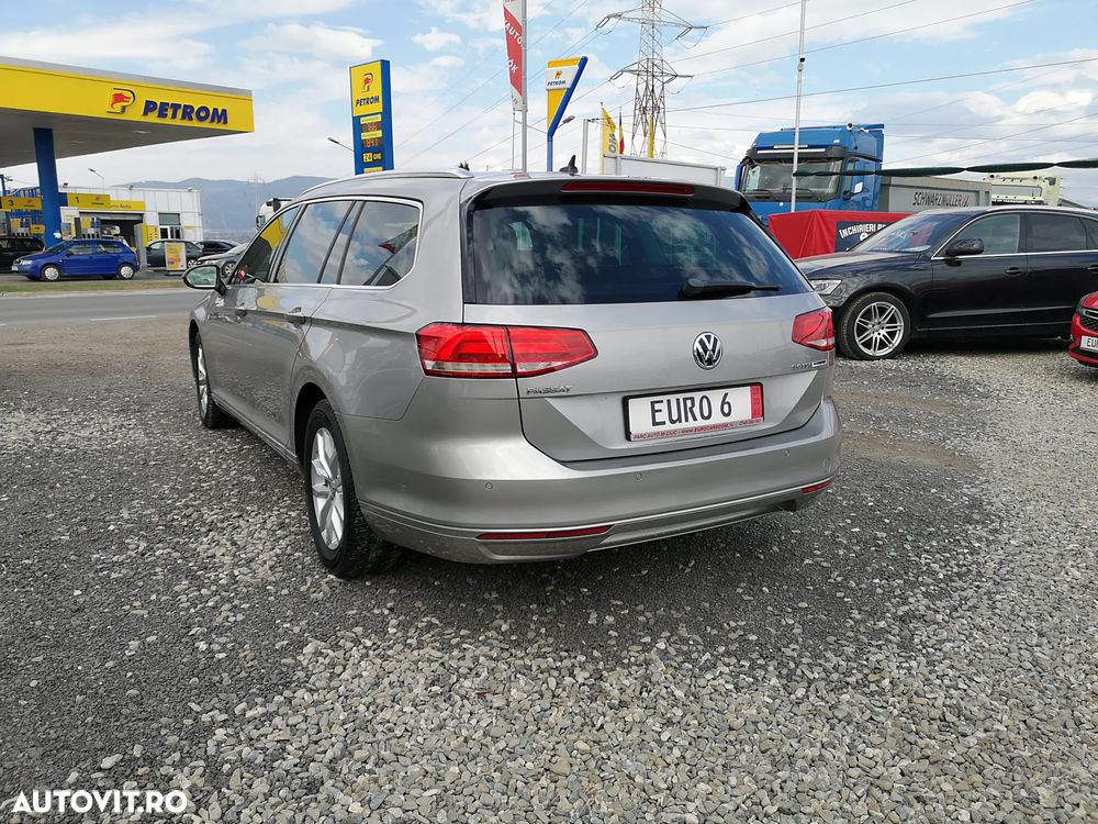 Volkswagen Passat - 8