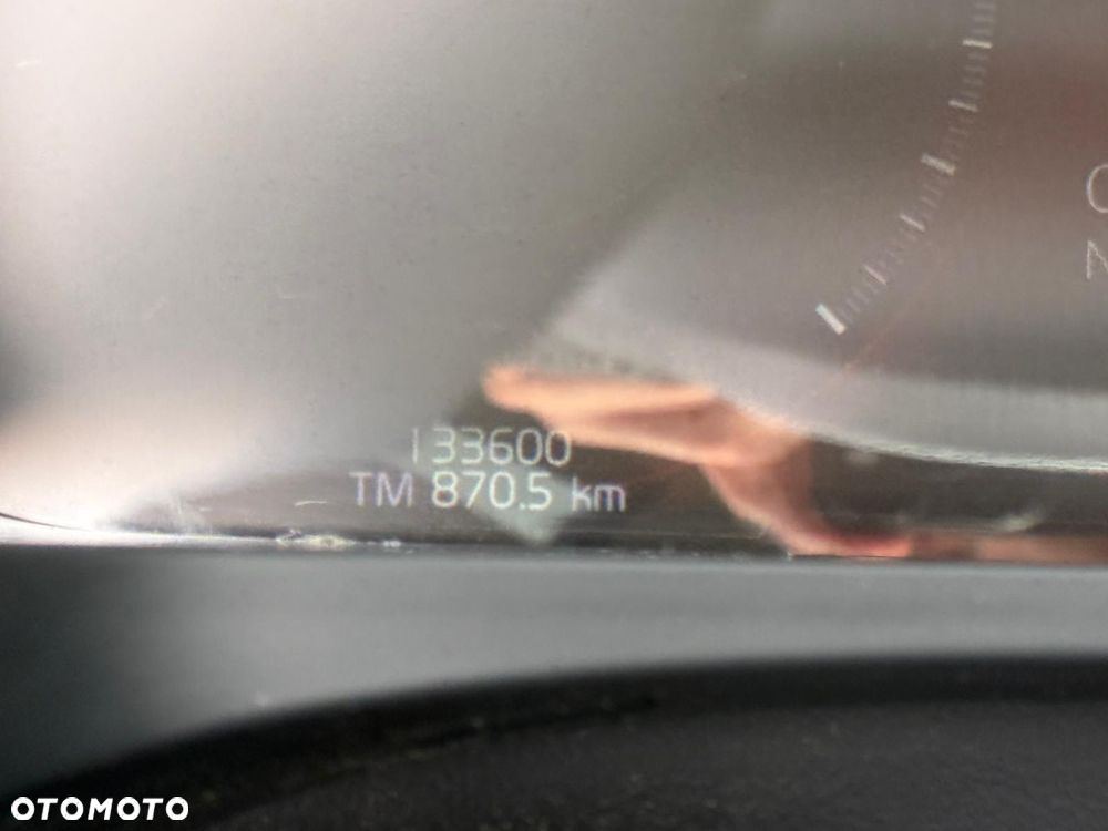 Volvo V90 Cross Country D5 AWD - 26