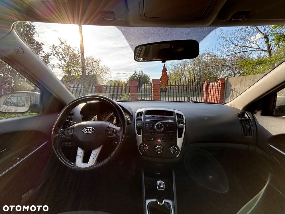 Kia Ceed 1.6 Crdi M - 7
