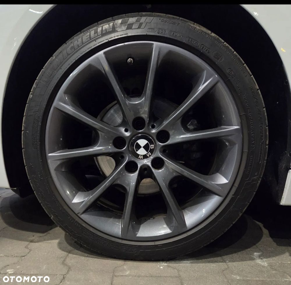 BMW Seria 3 318d Sport Line Shadow - 31