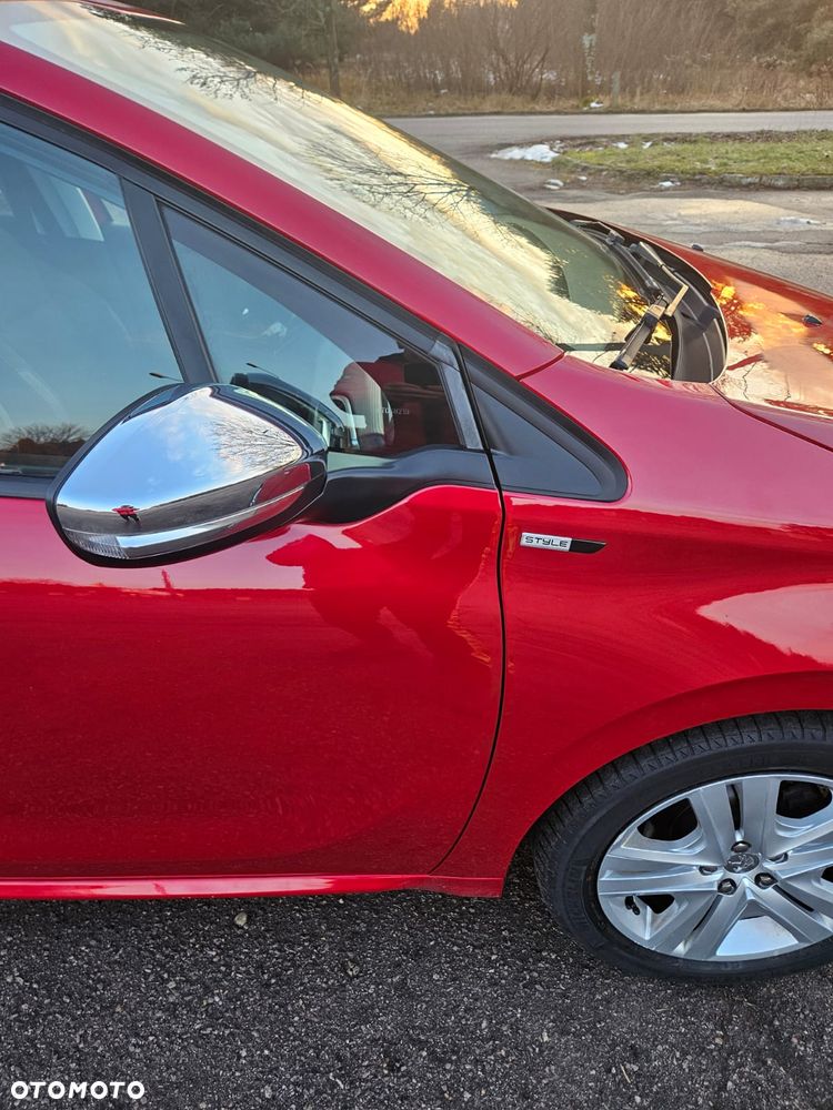 Peugeot 208 PureTech 82 Start & Stop Allure - 3