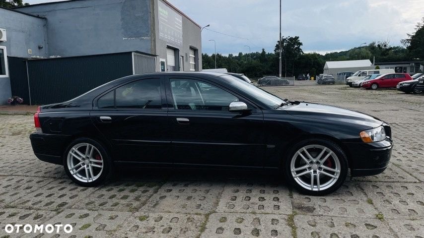 Volvo S60 2.4 - 8