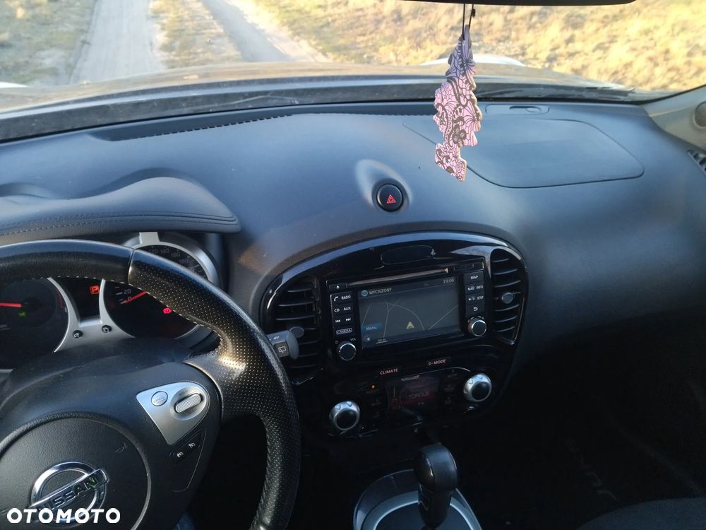 Nissan Juke 1.6 DIG-T ALL-MODE 4x4i CVT Tekna - 6