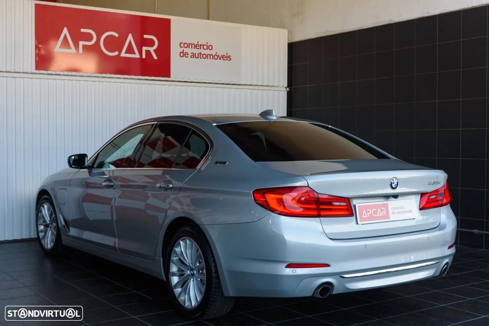 BMW 530 e iPerformance Pack M - 10