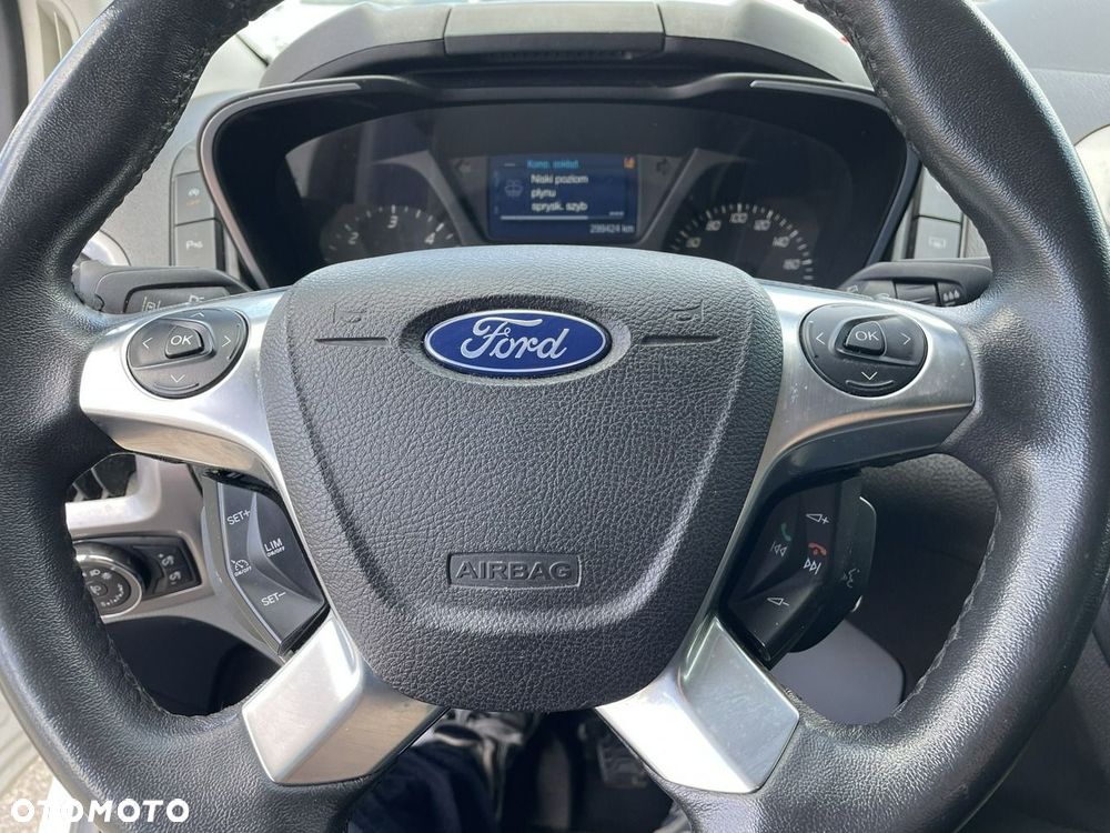 Ford Transit Custom 300 L1H1 VA Titanium - 32